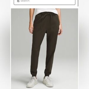 Lululemon Stretch High Rise Jogger